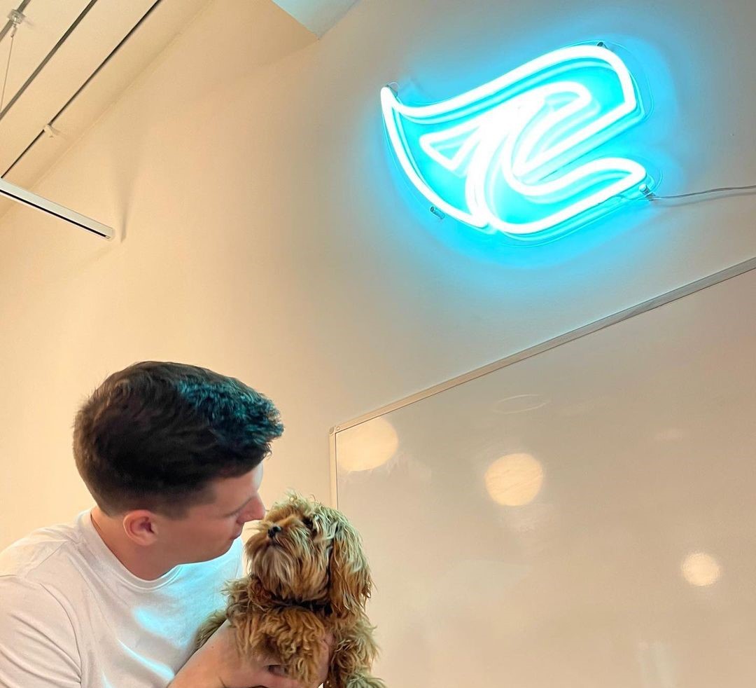 elfin market office logo customneon 2